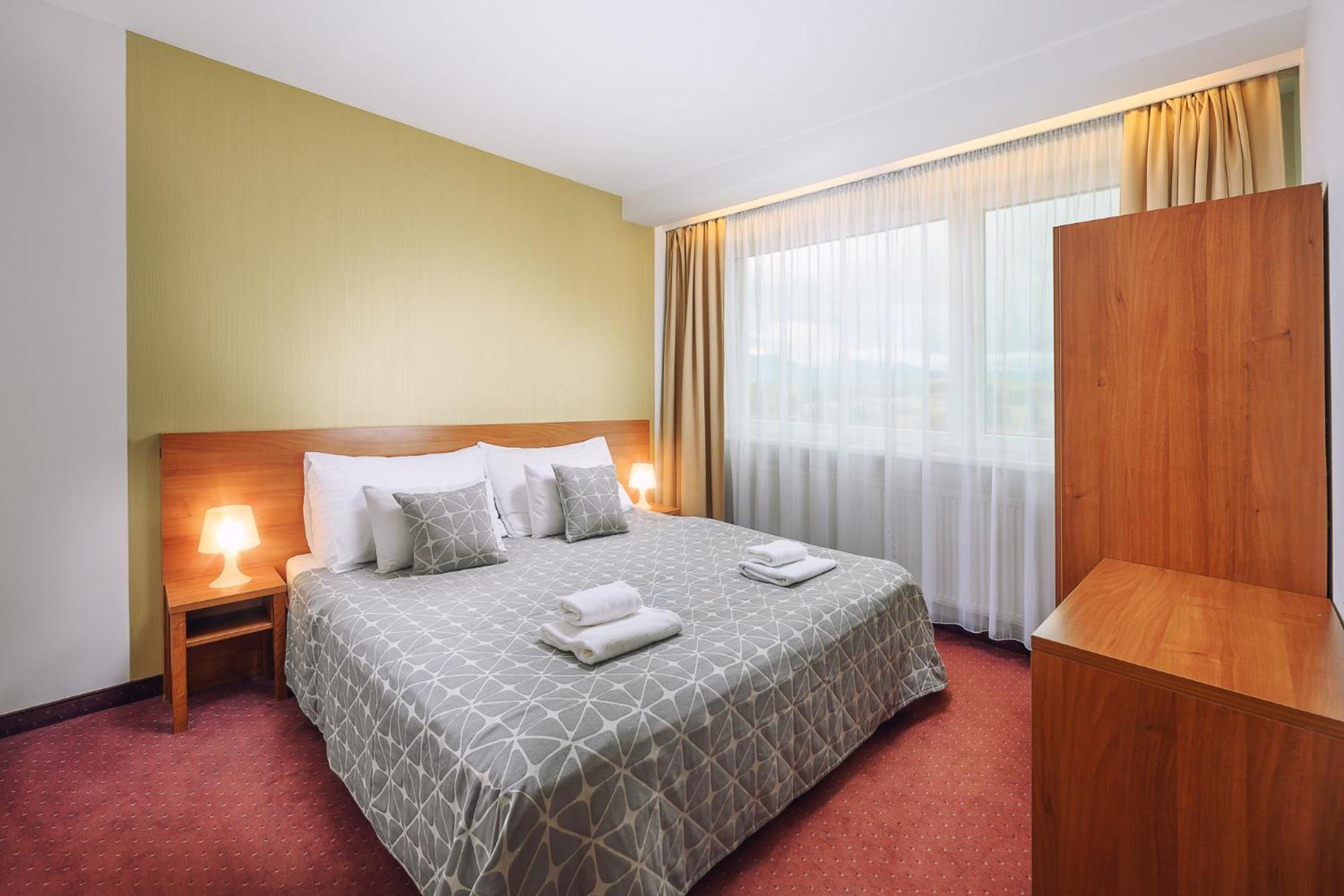 Hotel Janosik Liptovský Mikuláš Exterior foto